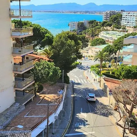 Large In Front Of The Beach! Withparking *