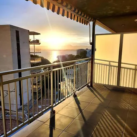 Large In Front Of The Beach! Withparking Salou